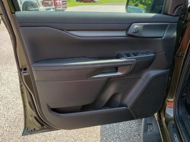 New 2026 Shelter Green Metallic Ford Raptor® image 32