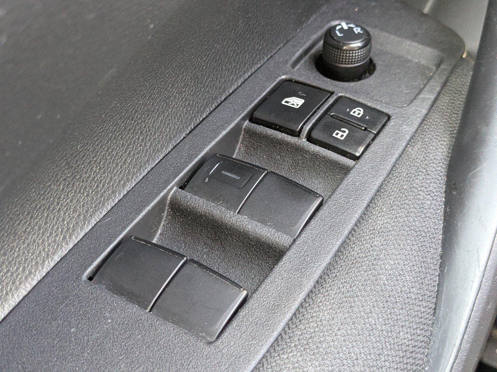 Used 2024  Toyota LE image 19