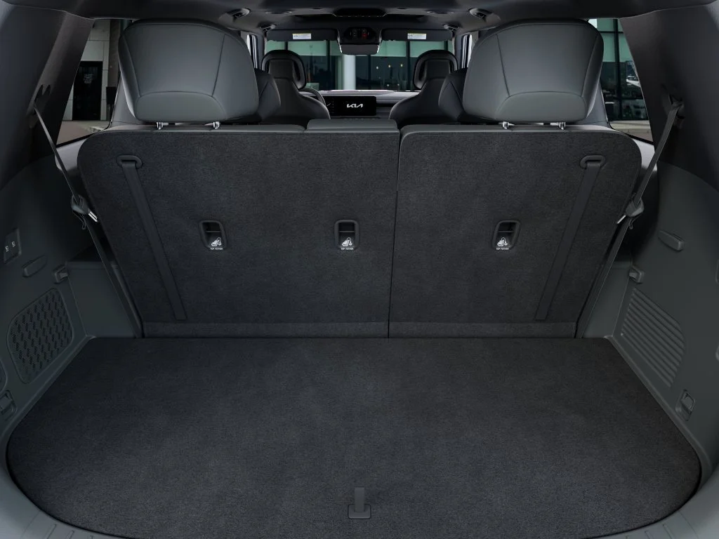 New 2027 Ebony Black Kia X-LINE SX image 19