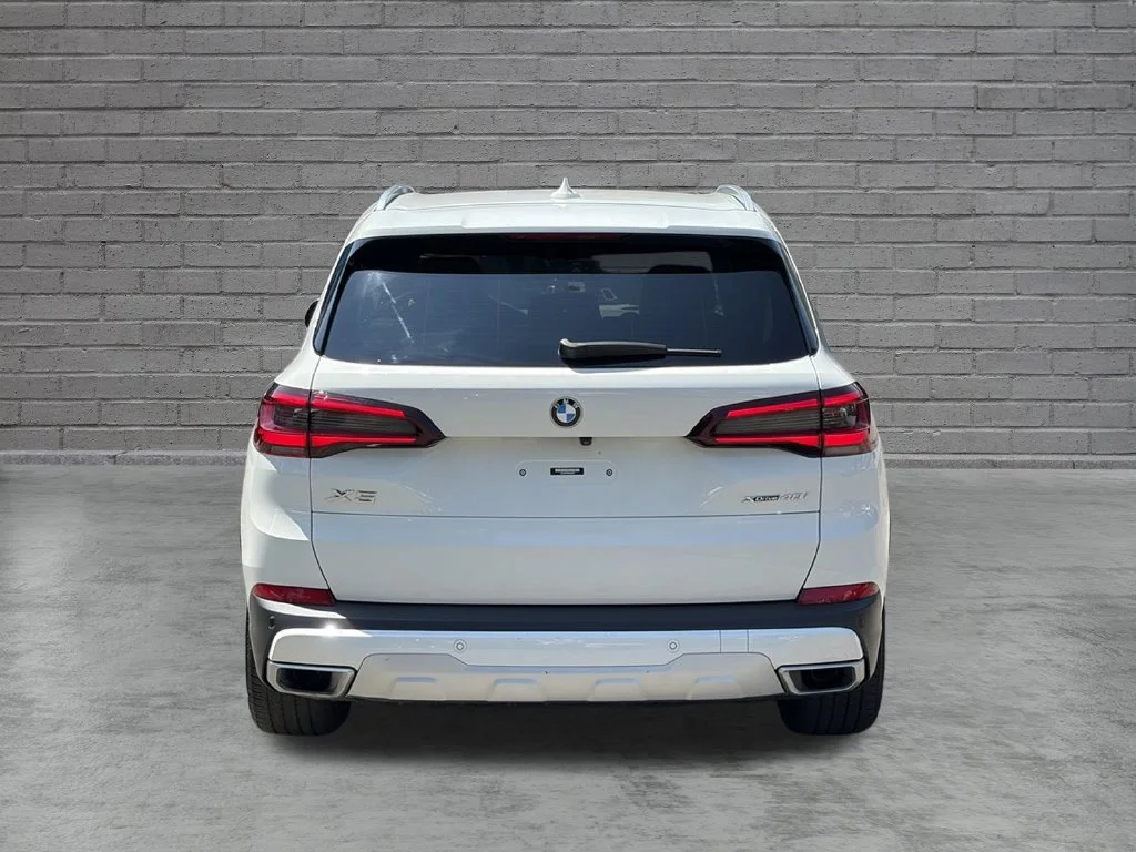 Used 2022 Alpine White BMW xDrive40i image 12