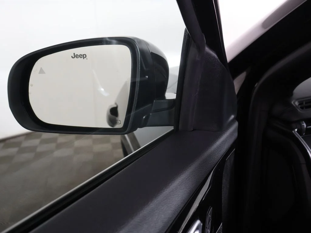 Used 2023 Black Jeep High Altitude image 36