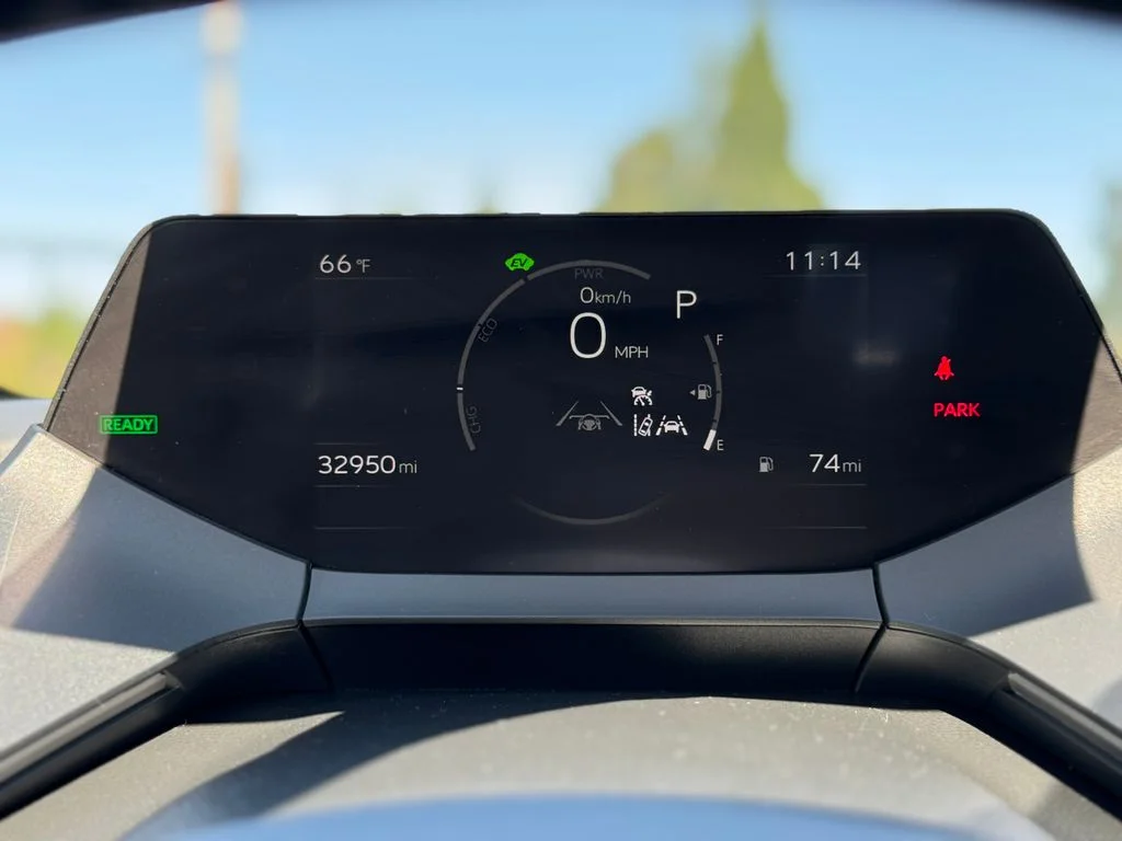 Used 2025 Cutting Edge Toyota LE image 15