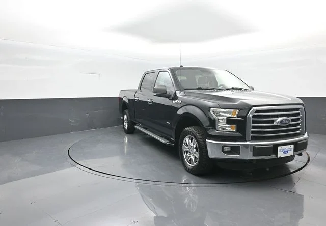 Used 2016 Shadow Black Ford XLT image 2