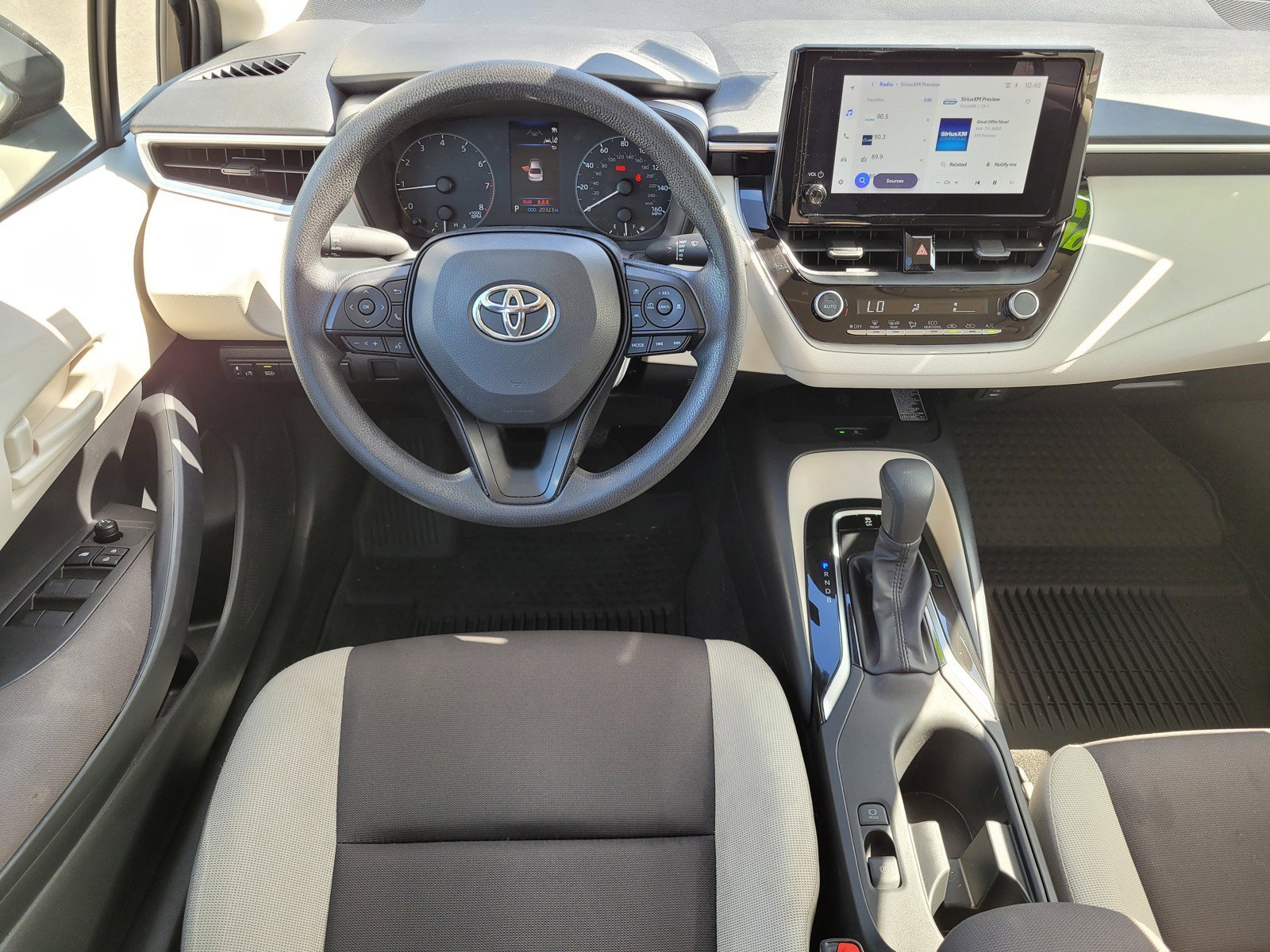 Used 2025  Toyota LE image 13