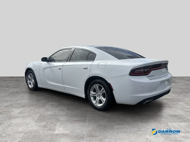 Used 2022 White Dodge SXT image 5