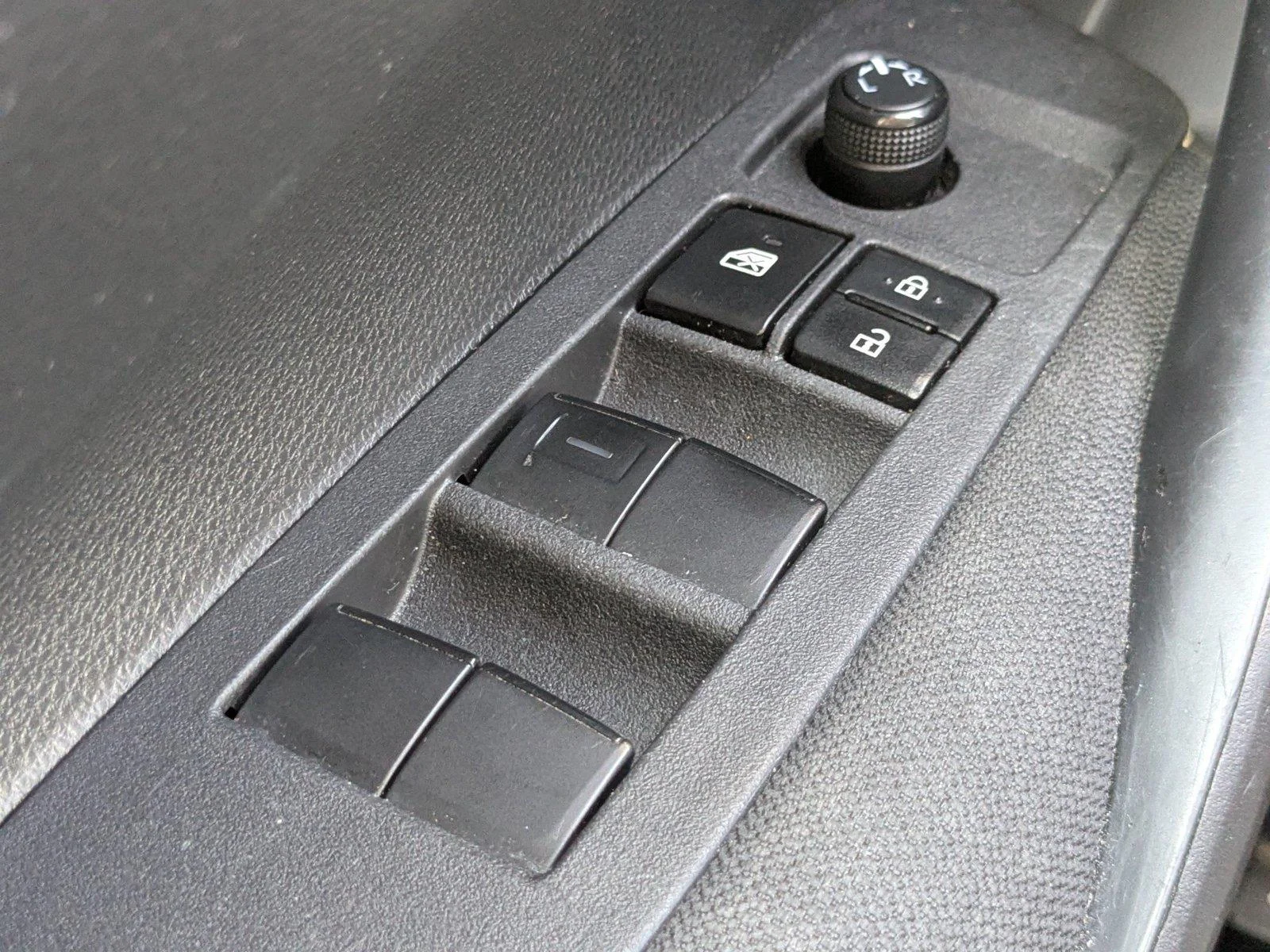 Used 2024  Toyota LE image 19