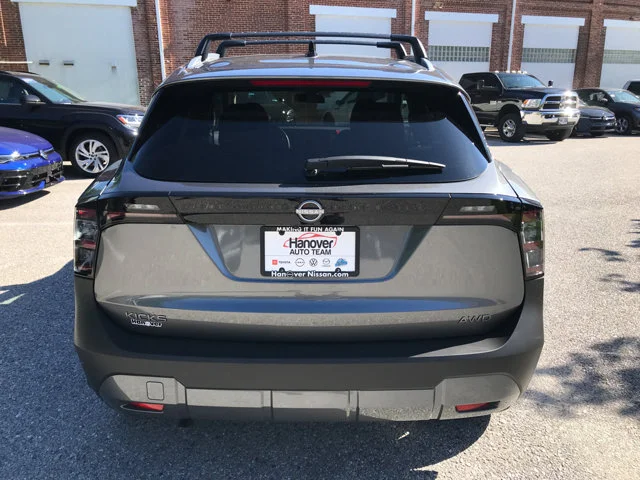 New 2027 Gun Metallic Nissan SV image 5