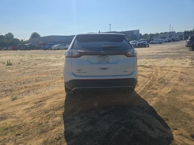 Used 2015 White Ford SEL image 7
