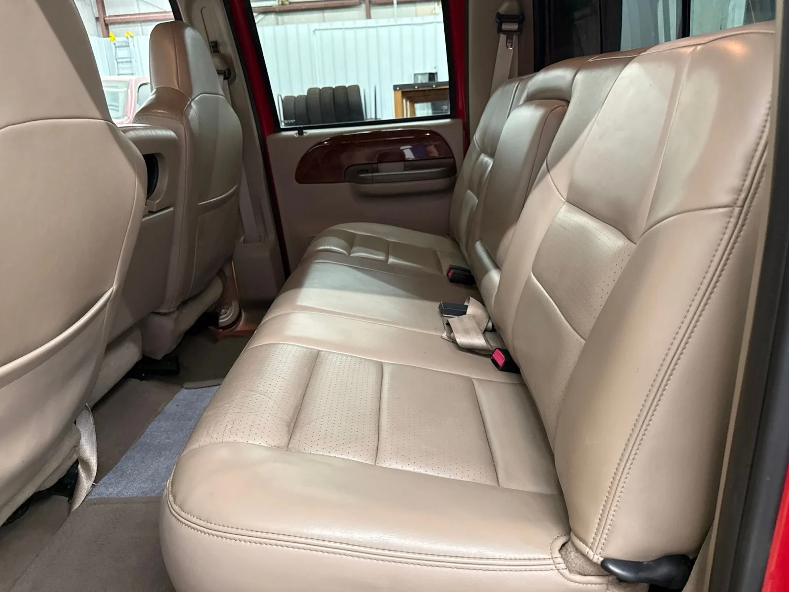 Used 2003 Red Ford XL image 20