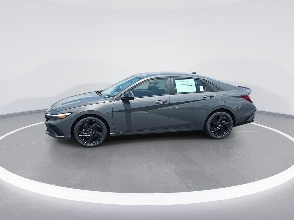 New 2026 Gray Hyundai SEL Sport image 5
