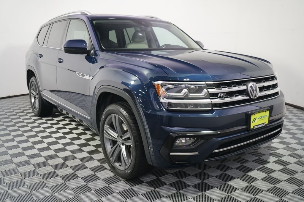 Used 2019 Blue Metallic Volkswagen 3.6L V6 SE image 9