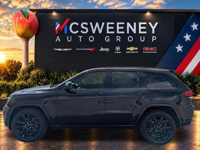 Used 2021 Black Jeep Laredo X image 2