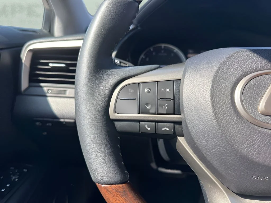 Used 2018 Silver Lexus 350 image 15