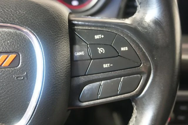 Used 2021 Torred Clearcoat Dodge SXT image 15