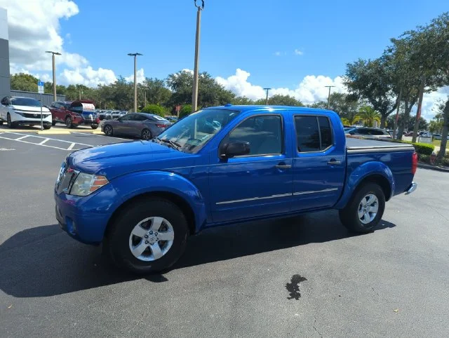 Used 2012 Blue Nissan SV image 13