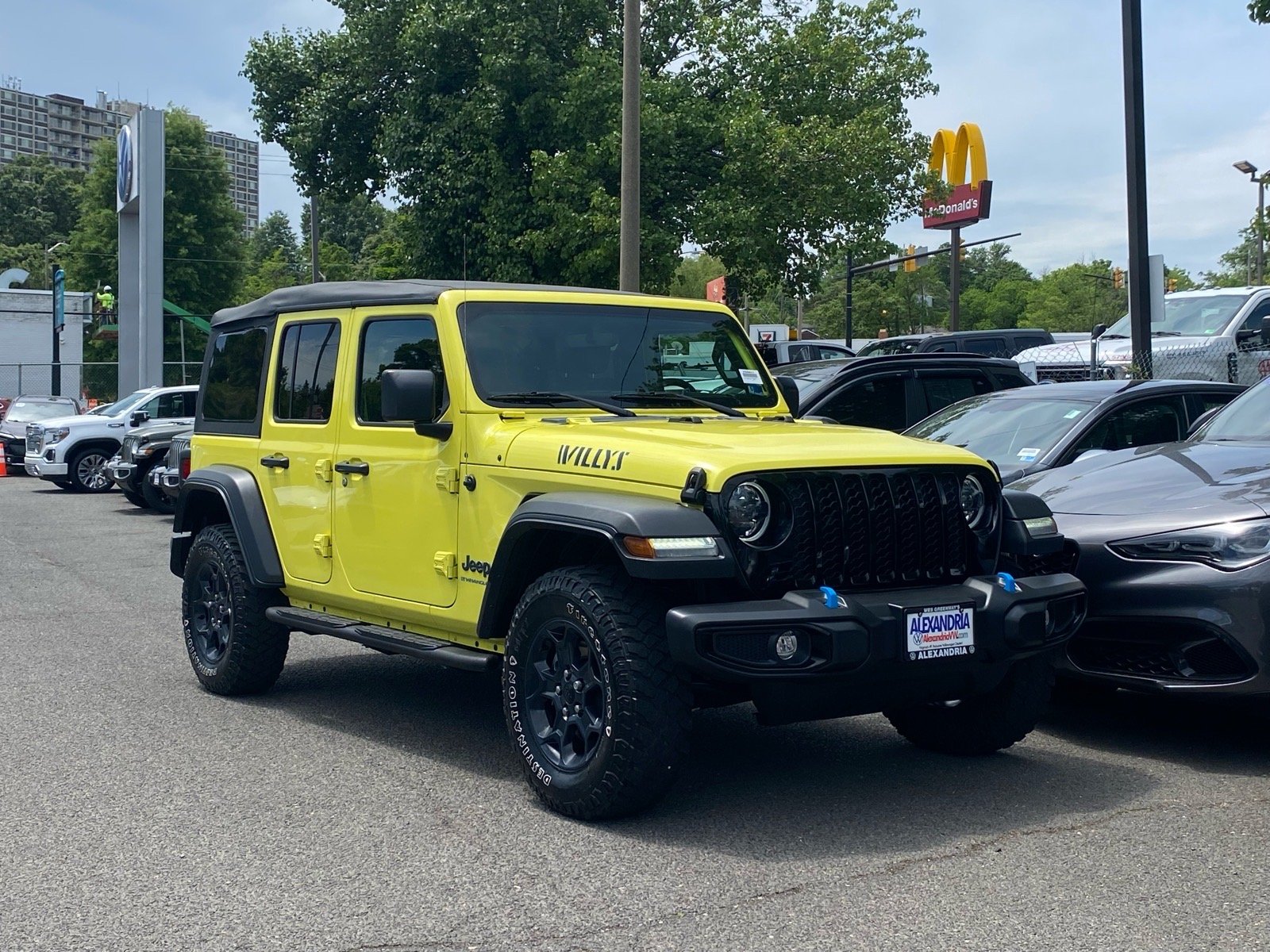 2023 Jeep Wrangler 4xe Willys 4XE's photo