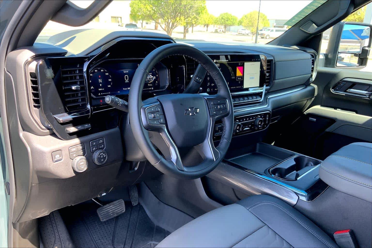 2026 Chevrolet Silverado 2500HD ZR2 - Photo 18