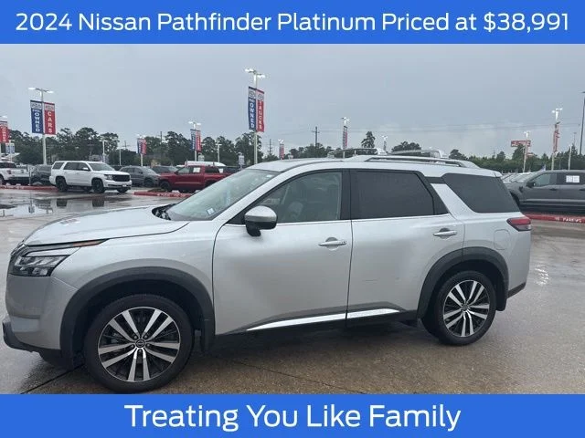 2024 Nissan Pathfinder Platinum 2WD's photo