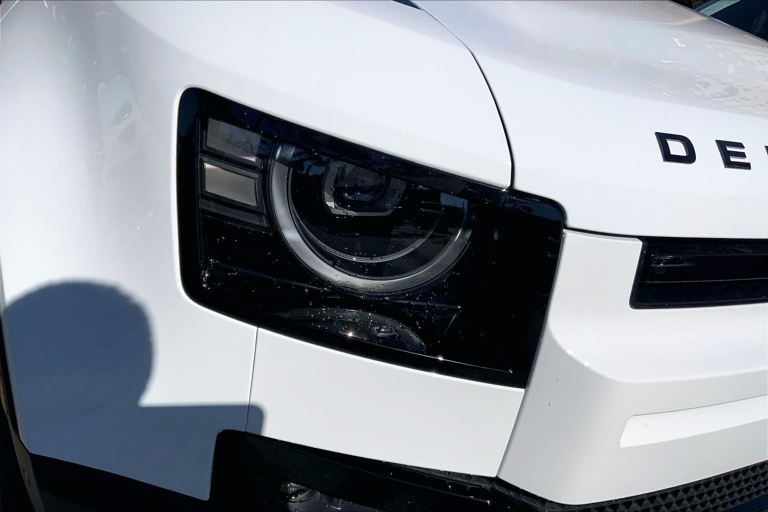 New 2026 Fuji White Land Rover S image 13