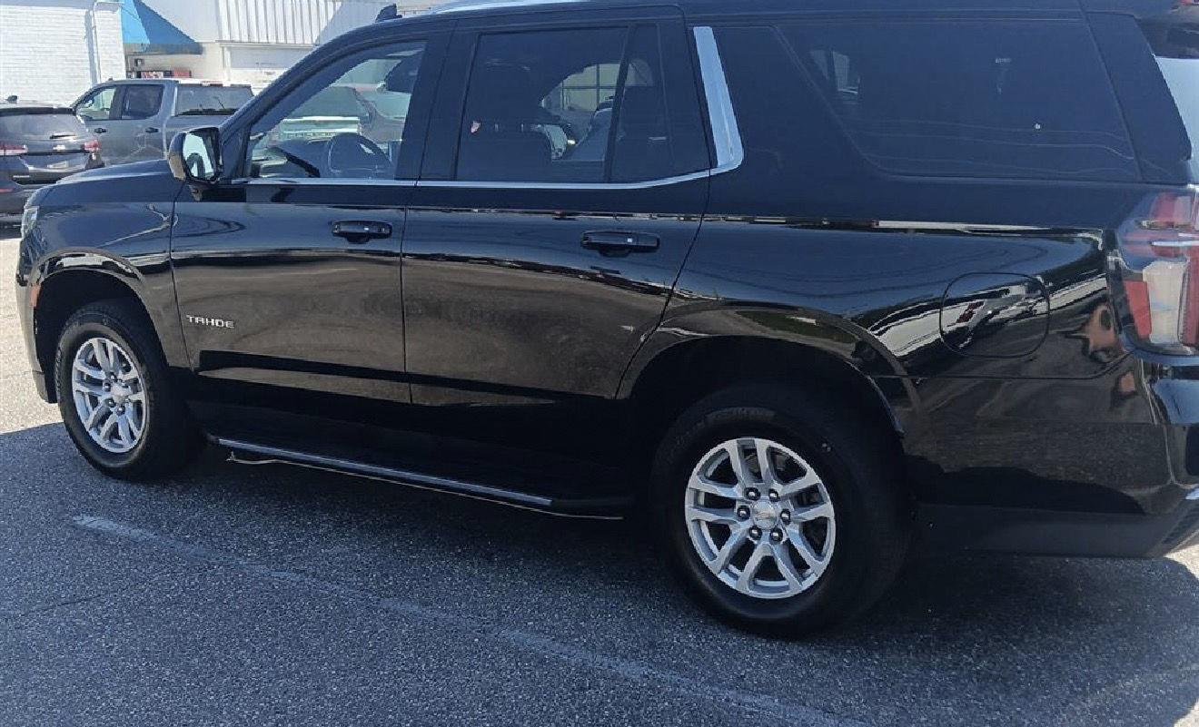 2022 Chevrolet Tahoe 4WD LT's photo
