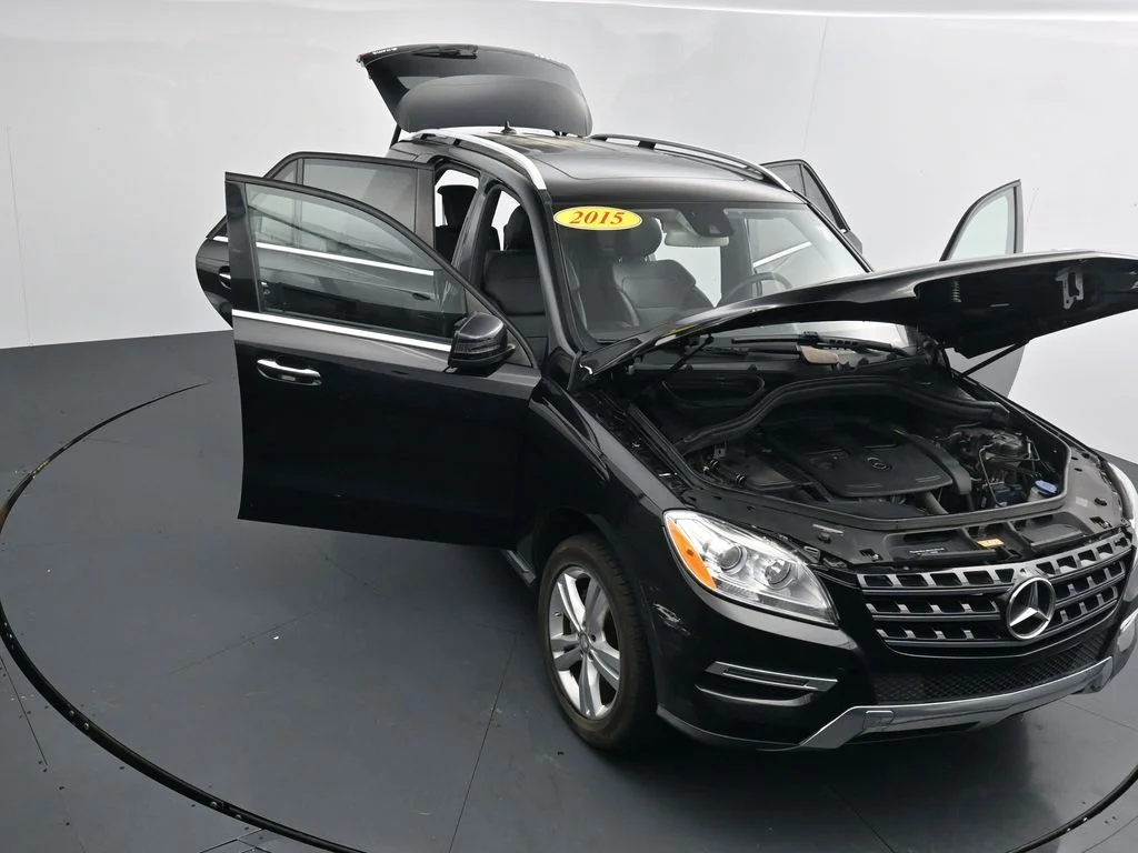 Used 2015  Mercedes-Benz ML 350 image 35