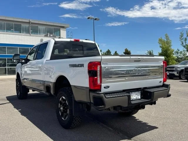 Used 2026 White Ford XL image 3