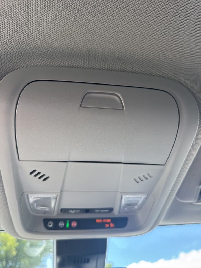 Used 2024 Blue GMC SLE image 27