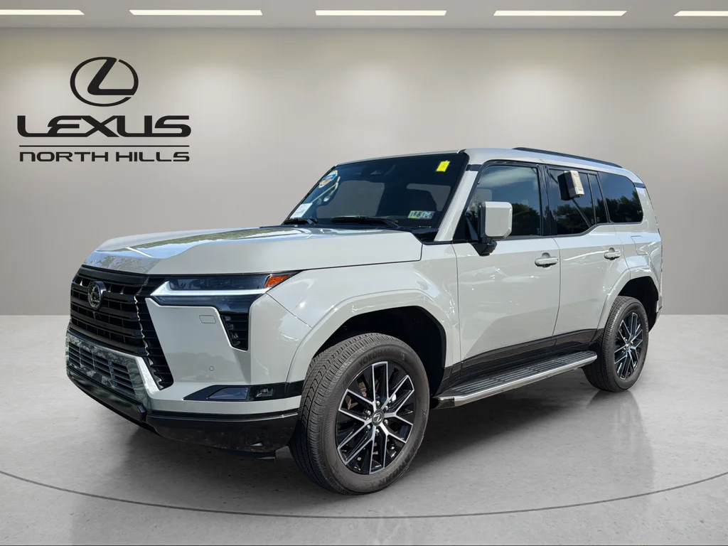 Certified Used 2025  Lexus 550 Premium+ image 1