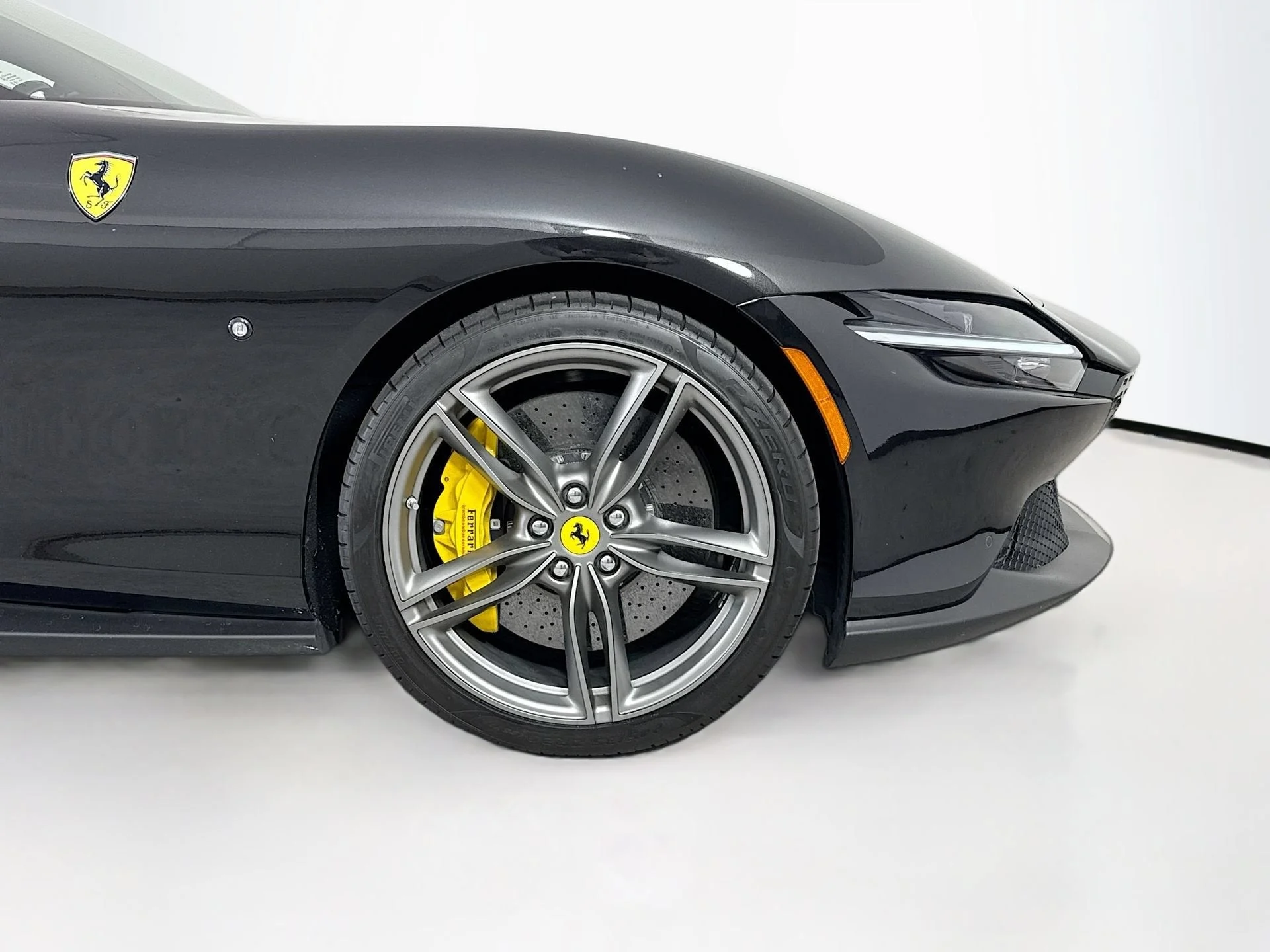 Certified Used 2022 Nero Daytona Ferrari Base image 28