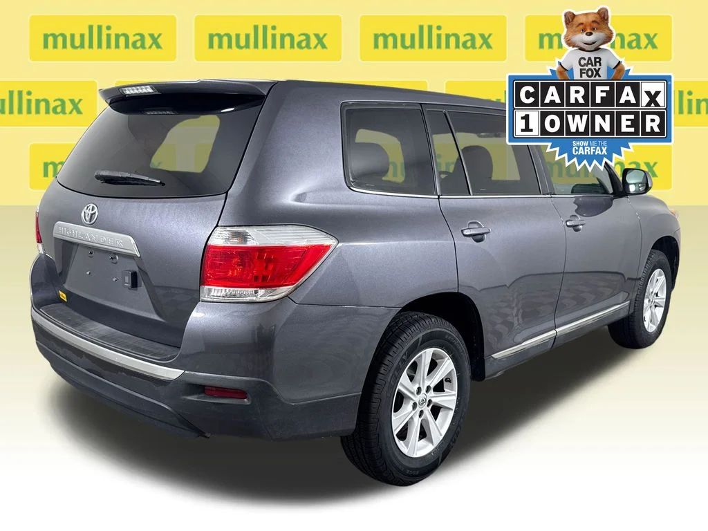 Used 2013 Gray Toyota Base image 5