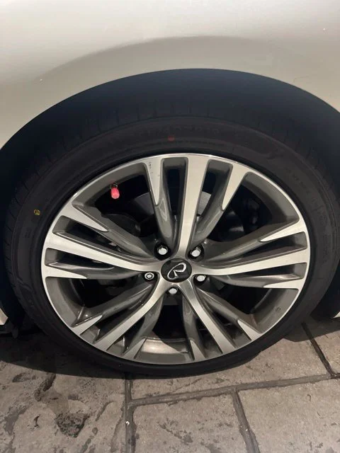 Used 2024 White INFINITI SENSORY image 7