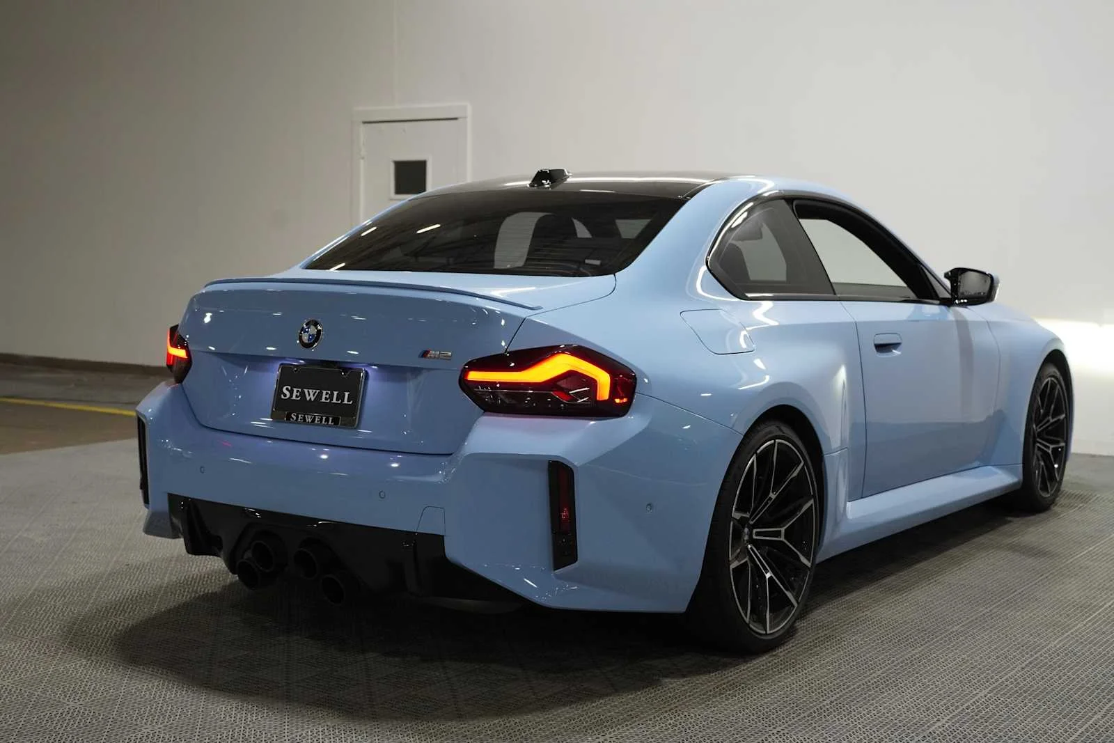 Certified Used 2024 Zandvoort Blue BMW  image 3