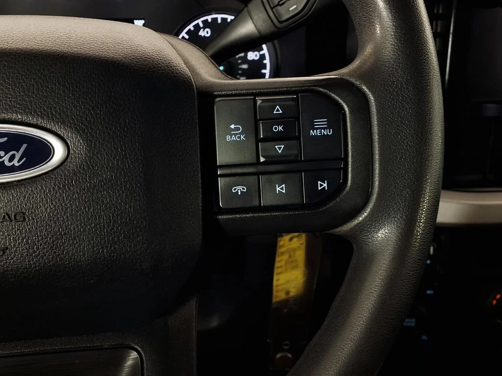 Used 2023 White Ford XL image 19