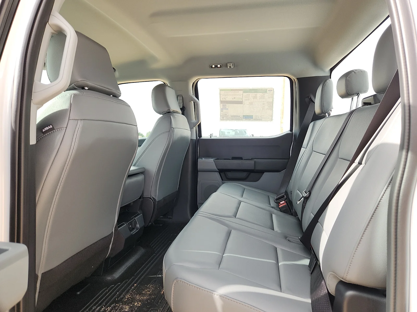 New 2026 Oxford White Ford F-250® XL image 18