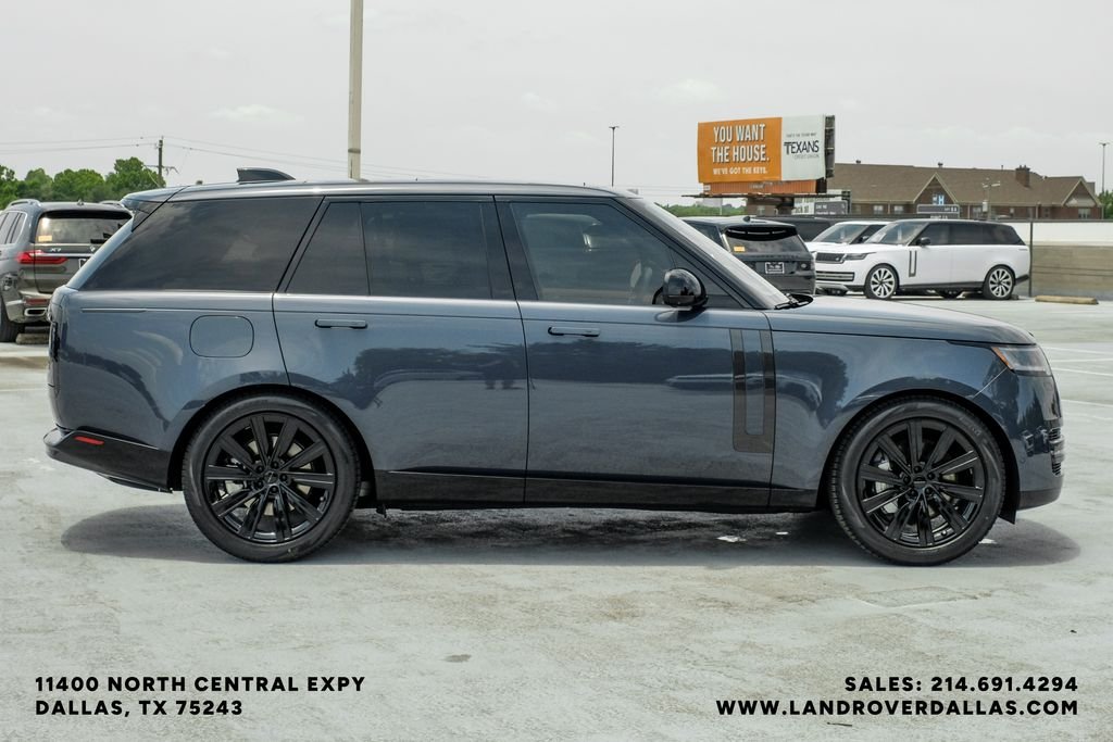 New 2026 Varesine Blue Metallic Land Rover SE image 7