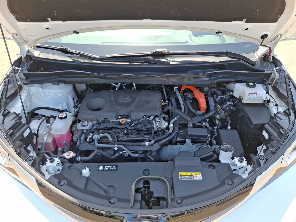 Used 2022 Beige Toyota Platinum image 18