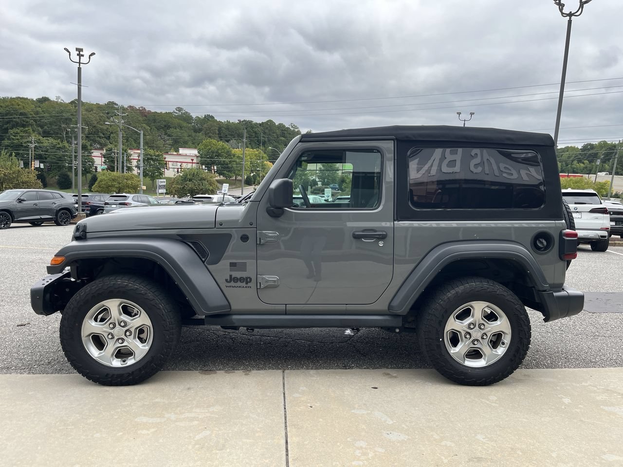 Used 2021 Sting-Gray Clearcoat Jeep Freedom image 5