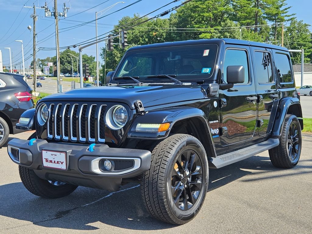 Used 2023 Black Jeep Sahara 4x4 image 3