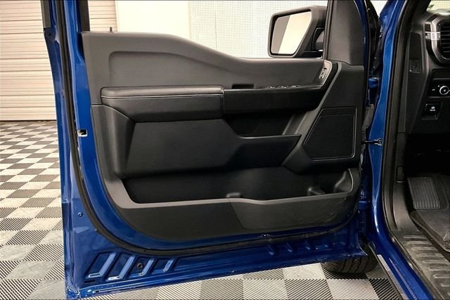 Used 2024 Atlas Blue Metallic Ford STX image 21