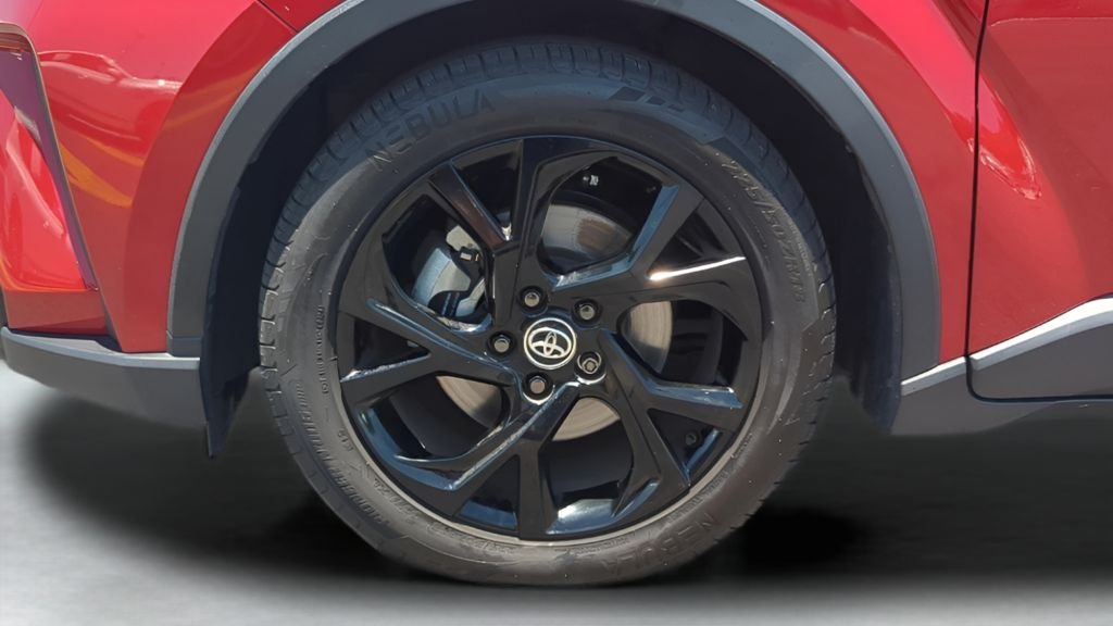 Used 2022 Red Toyota Nightshade image 26