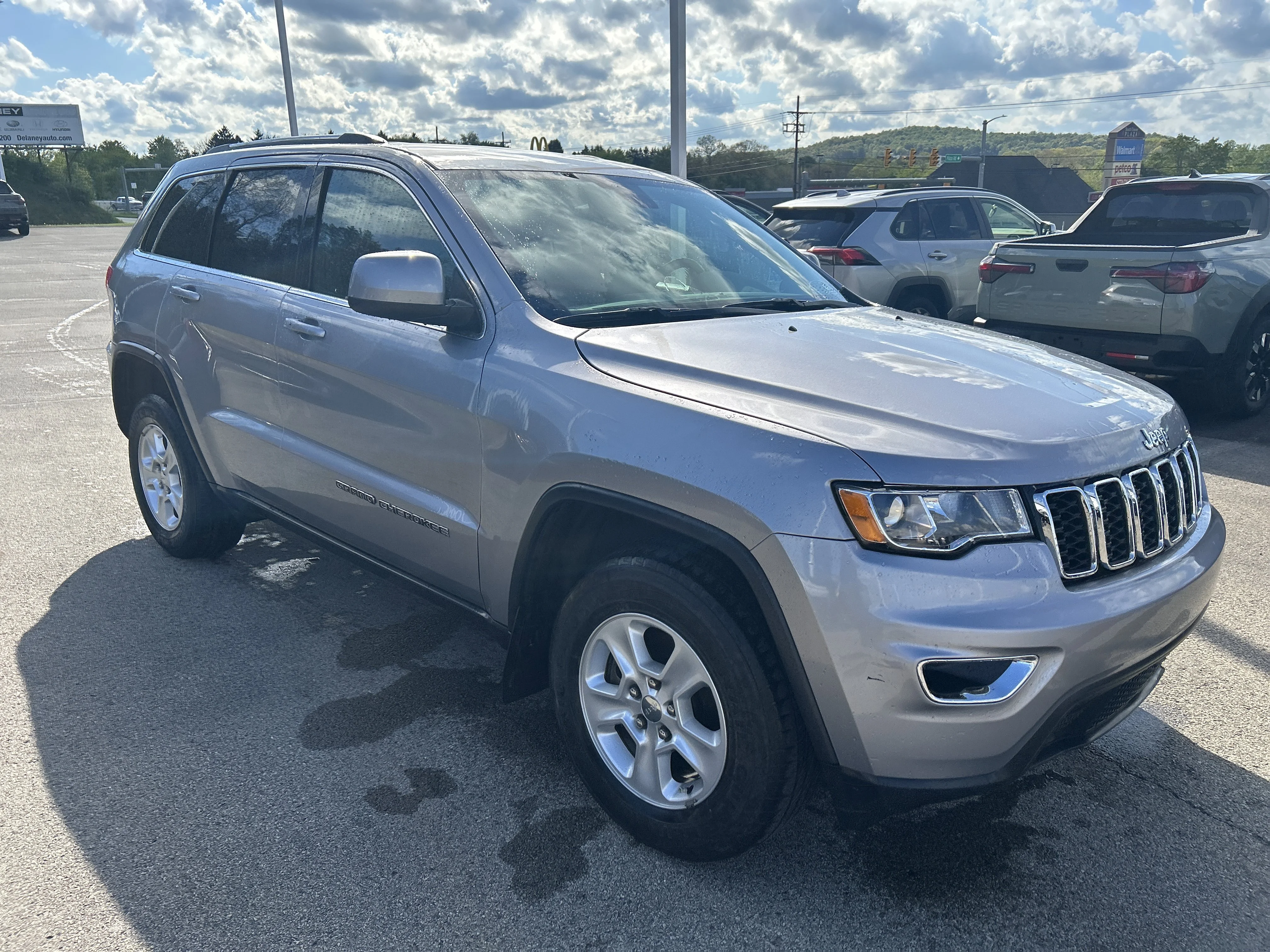 2017 Jeep Grand Cherokee Laredo E 4WD's photo