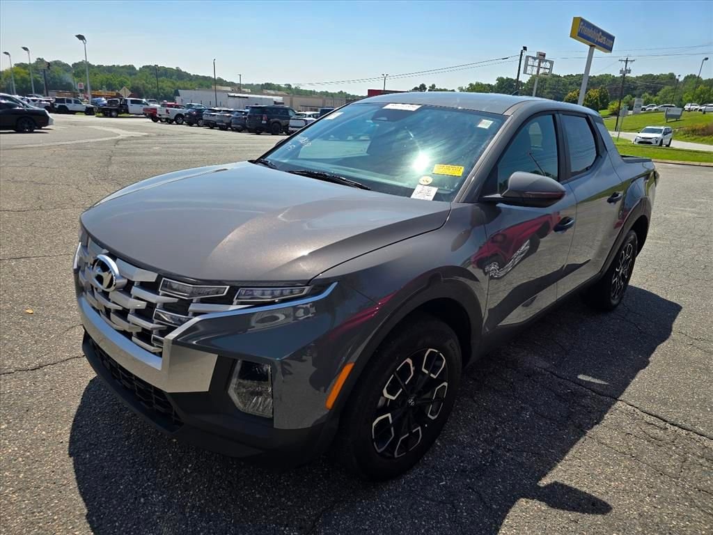 Used 2024 Gray Hyundai SEL image 1