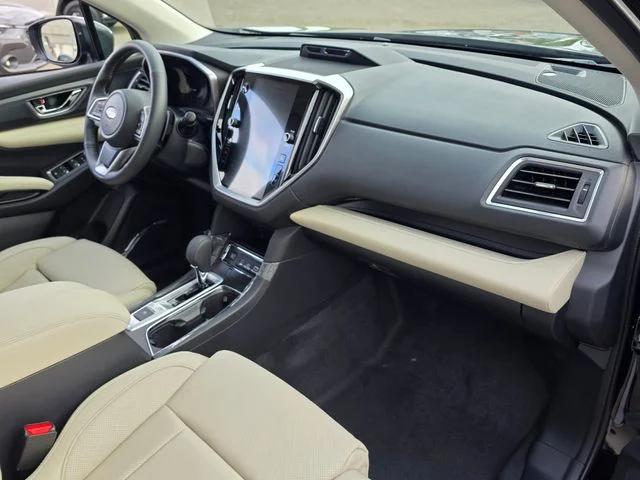 New 2026 CRYSTAL BLACK SILICA Subaru Limited 7-Passenger image 9