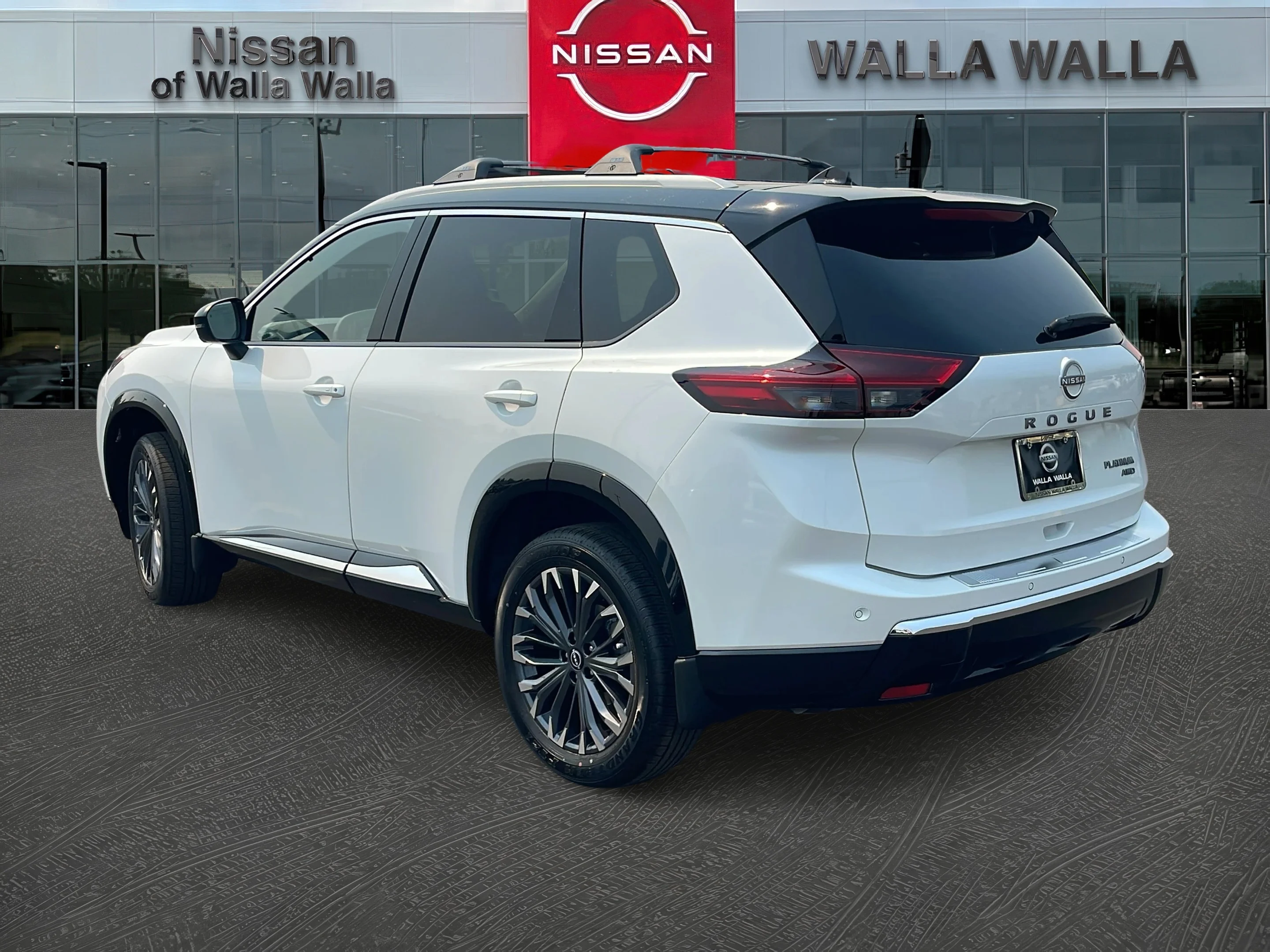New 2026 Brown Nissan Platinum image 5