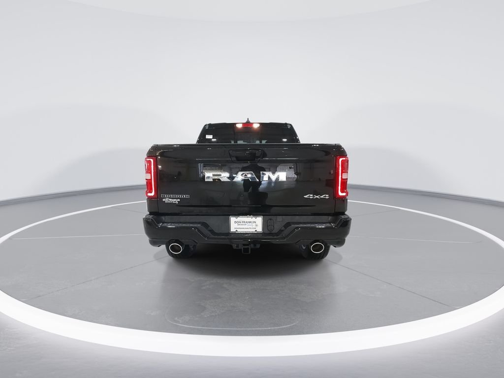New 2026 Diamond Black Crystal Pearl-Coat Exterior Paint RAM Big Horn/Lone Star image 7