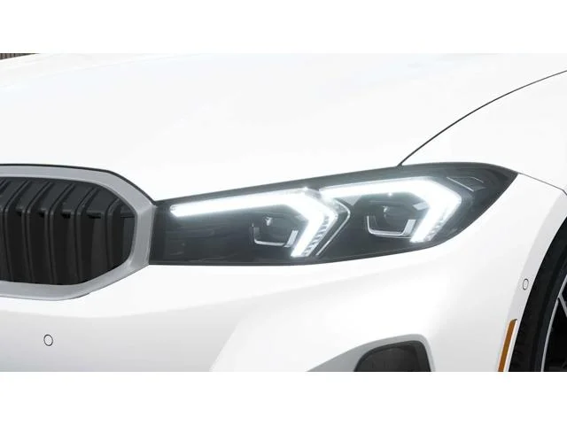 New 2026 Mineral White Metallic BMW 330i image 6