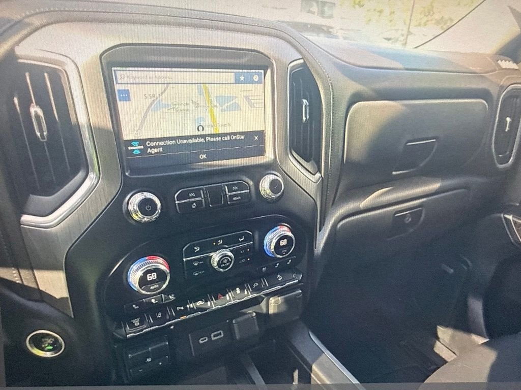 Used 2021 White GMC Denali image 8