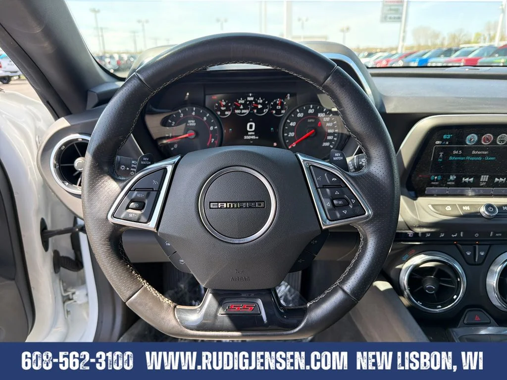 Used 2018 Summit White Chevrolet SS image 14