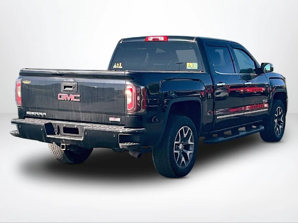 Used 2016 Black GMC SLE image 2
