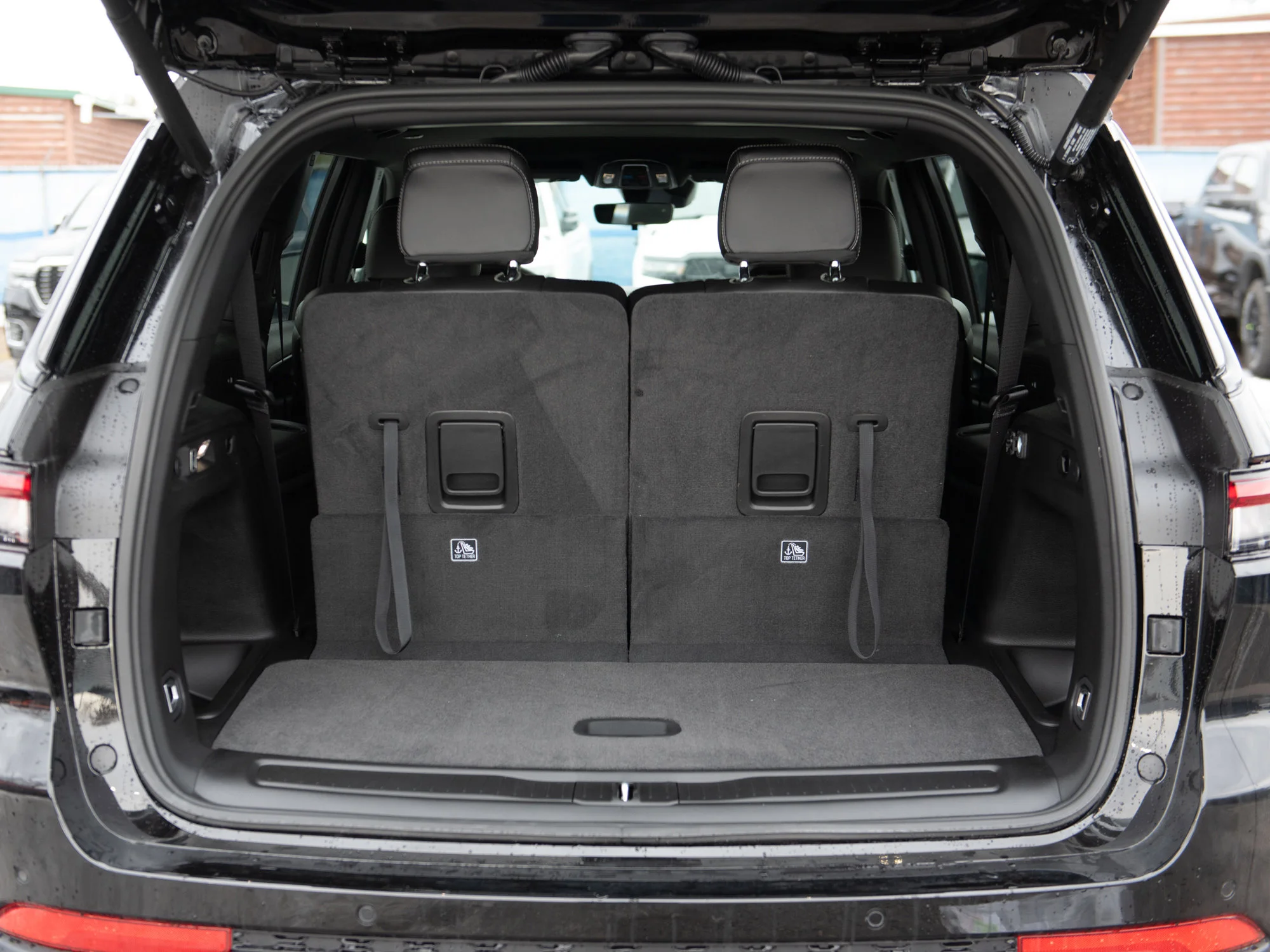 New 2025 Black Jeep Altitude* image 21